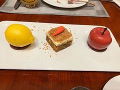 -东西风牛排馆周末烧烤自助(首都机场希尔顿店)