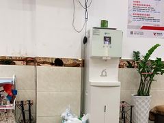-郑远元专业修脚房(育德街店)