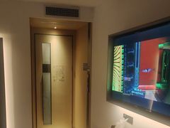 -快乐大桶水养生足浴SPA(前兴路店)