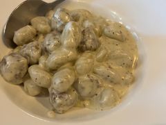 土豆面配香肠蓝乳酪酱-La Tavernetta(Bar à Vin)(乌鲁木齐路店)