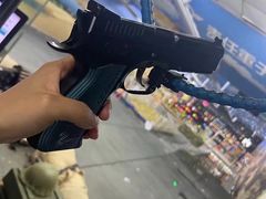 -都市枪神实弹射击俱乐部