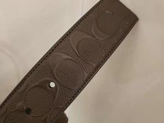 -爱革·奢品·鞋包·衣物·家居(金桥国际商业广场店)