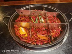 秘制九宫格红汤锅-重庆老灶火锅(红岭店)