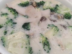 -粤仔湾砂锅粥(阳光店)