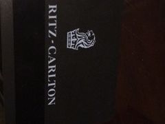 -深圳星河丽思卡尔顿酒店