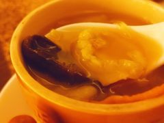 -怡咖啡海鲜自助餐厅(浦东香格里拉店)