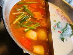 -湊湊火锅·茶憩(新中关购物中心店)