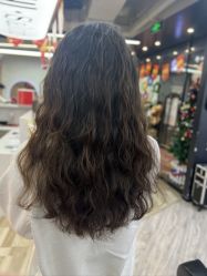 -奈川烫染Salon