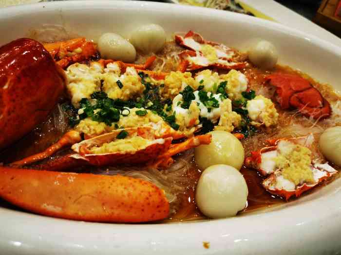 德悦海鲜(恒隆广场店)-"同事聚餐去的一家餐厅,关键是离单位挺近的.