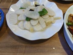 -严记小天府酸菜鱼(西四路店)