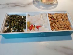 -荷塘秋月·本帮江浙菜(国权路店)