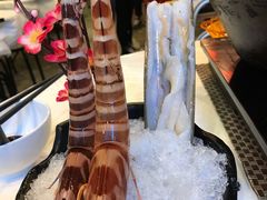 -鲜入围煮花胶鸡海鲜火锅