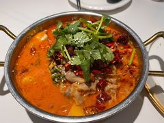 肥牛河牛蛙的故事-3号仓库·创意中国菜(嘉兴龙鼎万达店)