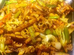 -椒行天下·干锅·牛蛙(万宝店)