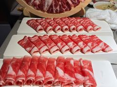 -海底捞火锅鲜切牛肉主题店(长寿路店)