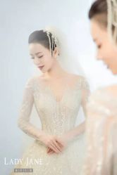-Lady  Jane高端婚纱礼服馆