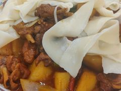 新疆大盘鸡-阿拉木汗餐厅(山大路店)