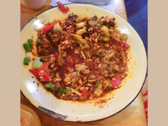 -拈签一笑黄牛肉辣卤串串