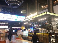-CGV影城(滨江天街IMAX店)