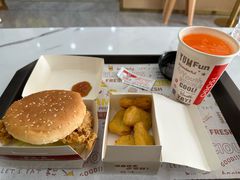 -美肴冰品·汉堡·牛腩饭(总店)