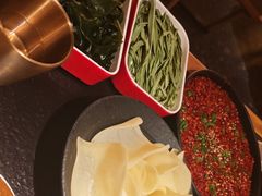 -晓宇重庆火锅(西安荟聚店)