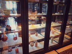 面包甜点陈列柜-深圳四季酒店·馥自助餐厅