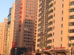 门面-上海新东亚酒店