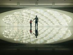 -凤凰中心