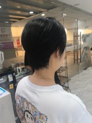 -镁连社·美联社
