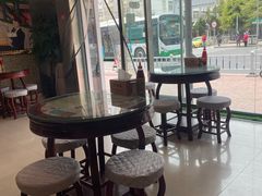 -广信牛奶甜品世家(台东店)