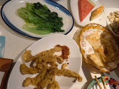 -小鱼小牛·鱼牛干锅·脆鱼火锅(世欧广场店)