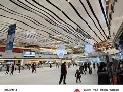 -冰纷万象滑冰场(沈阳万象城店)