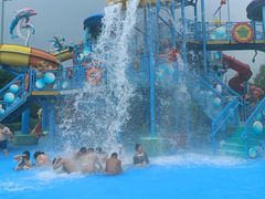 -欢乐水魔方水世界