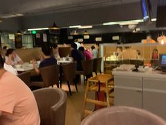 大堂-新大咀港式茶餐厅(宝山万达店)