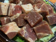 坛子大块肉-原始泥炉烤肉(总店)