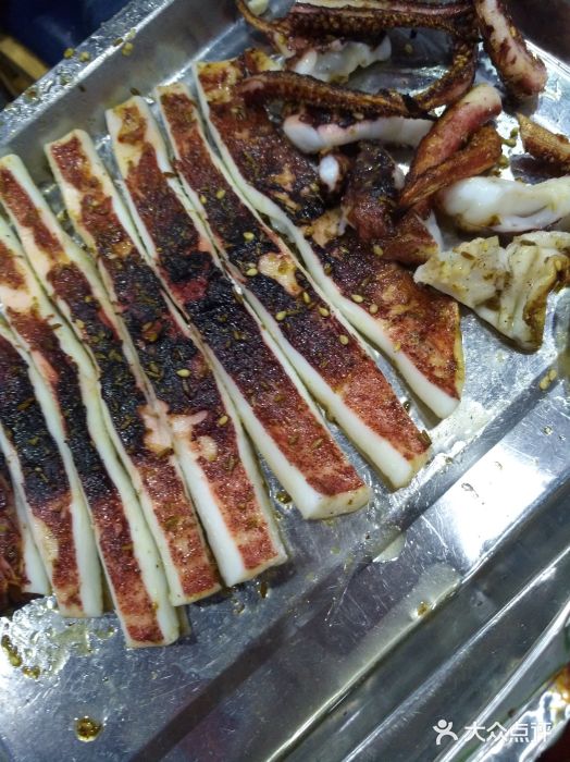 老虎滩大连海鲜烧烤(建邺云锦路总店)鱿鱼皇图片