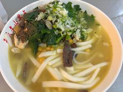 -文山荷鲜居(翠湖店)