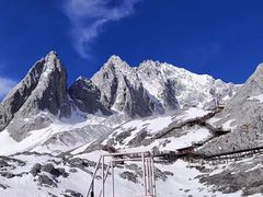 -玉龙雪山蓝月谷