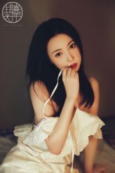 点击看大图 -持熹光年写真体验馆