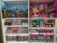 -泡泡玛特POPMART(万达店)