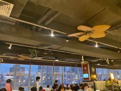大堂-大头虾越式风味餐厅(光明广场店)