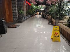 -新千丽景空中花园清真餐厅(新千国际广场店)