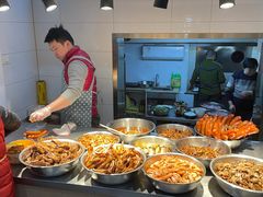 自助取餐区-蓝精灵饺子店