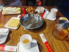 -阿润打边炉·鲜切鸡煲(华漕店)