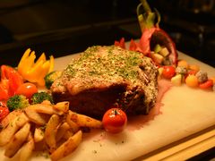 西式热菜-东西风牛排馆周末烧烤自助(首都机场希尔顿店)