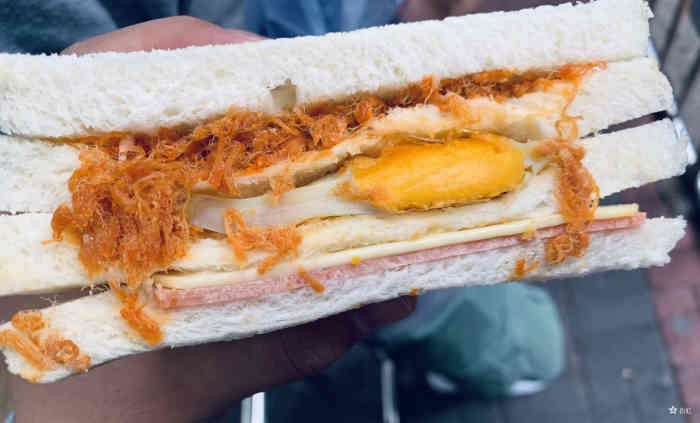 贵州龙(白云店)-"以前还能找到不少好吃的面包,最近感觉品种.