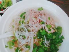 越南生牛肉粉-PHO·5越南牛肉粉(建新路店)