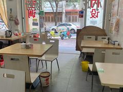 -三身人金新肠粉(丹霞店)