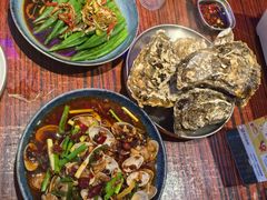 -蚝堡海鲜·威海菜·海肠捞饭·烧烤·亚洲吃蚝公司(幸福门店)