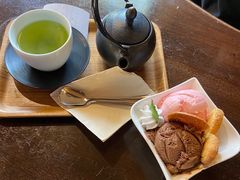 -古董花园(思南路42弄小区店)